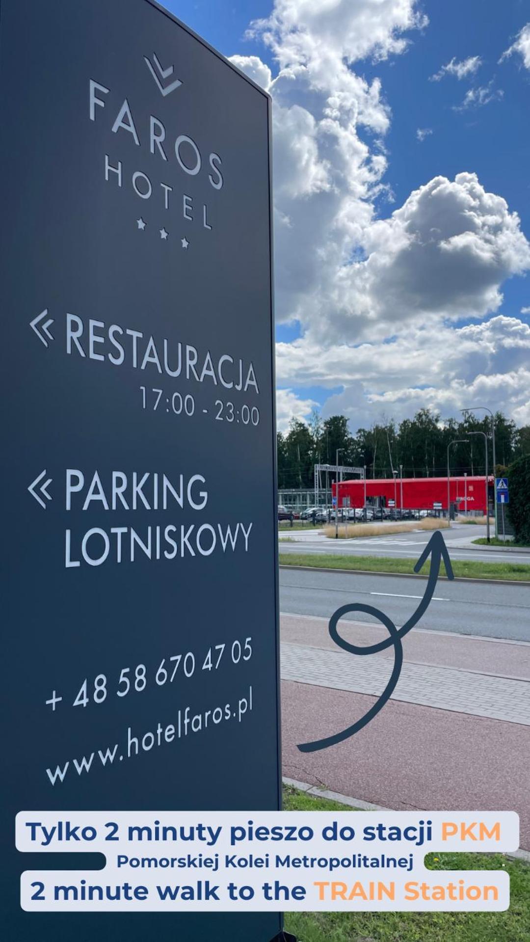 Hotel Faros Gdansk Airport Kültér fotó